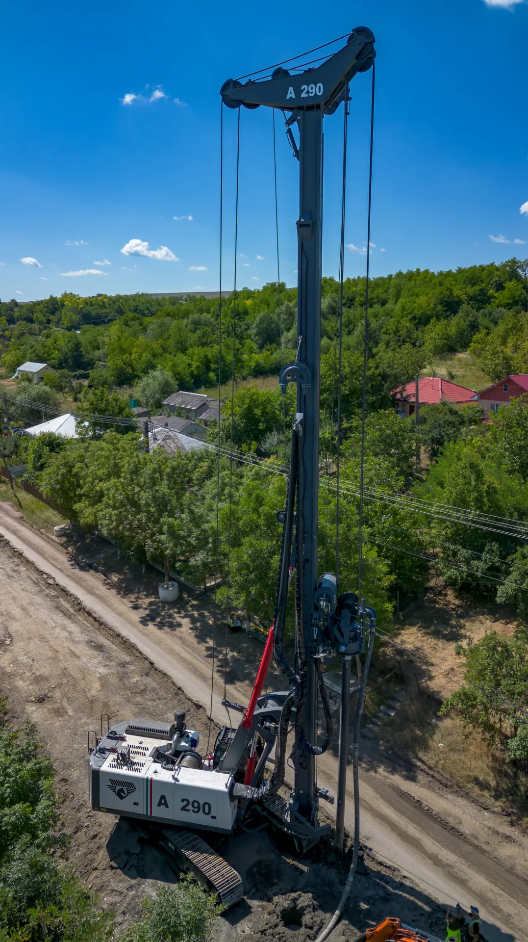 Vedere aeriană a lucrărilor de piloți FDP DJ 282 Botoșani - imagine 4