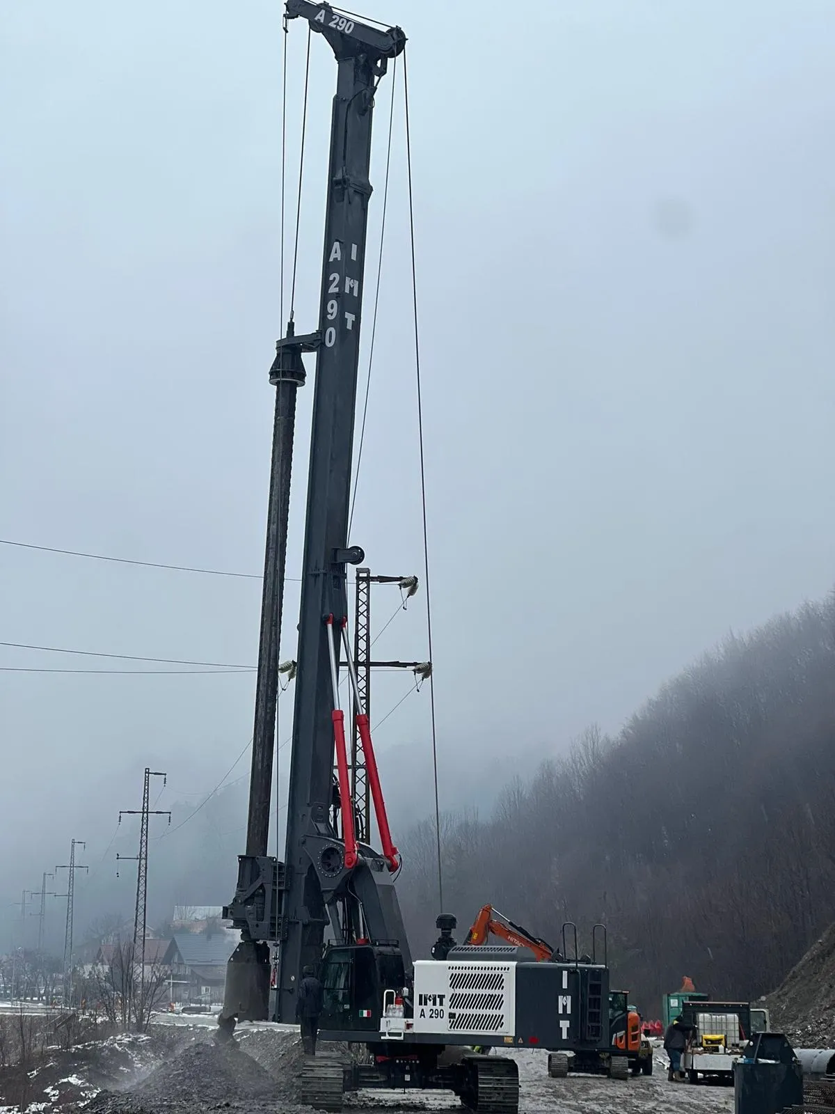 Foraje piloți A3 Comarnic imagine 2
